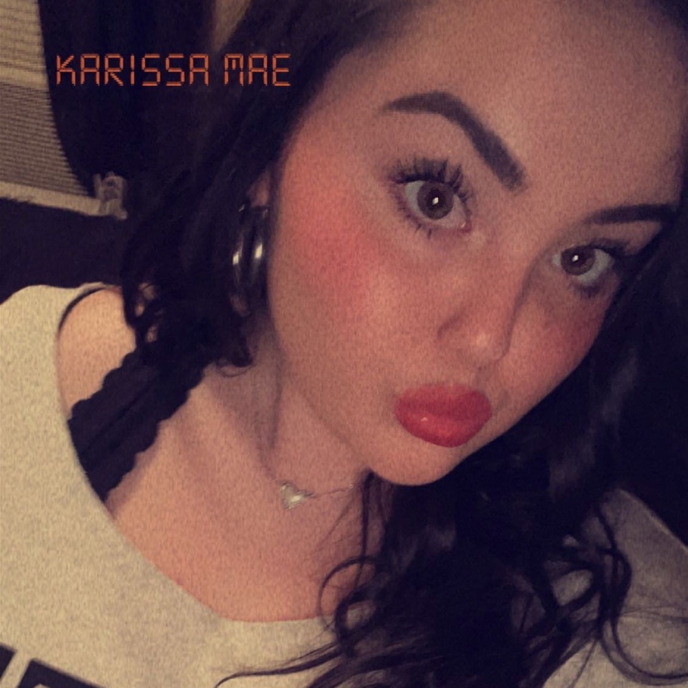 Meet your Posher, Karissa